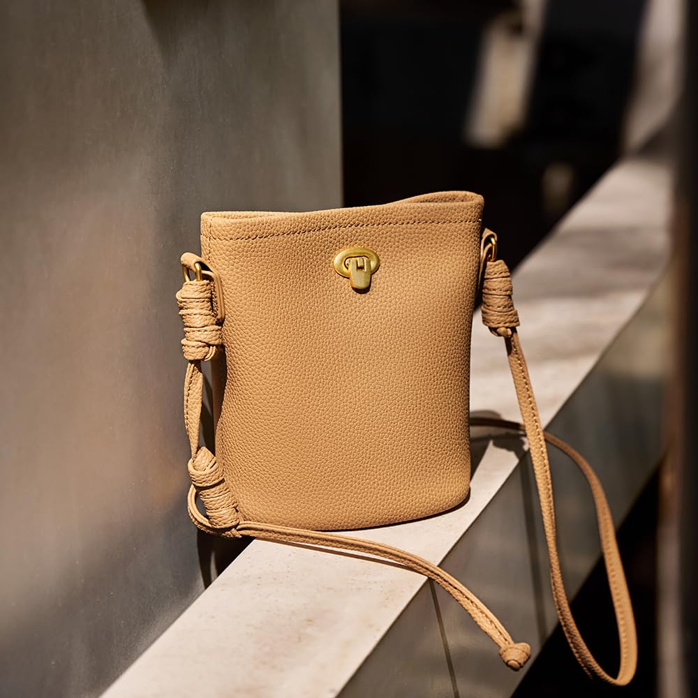 Vegan Leather Crossbody Bag with Adjustable Strap R9078