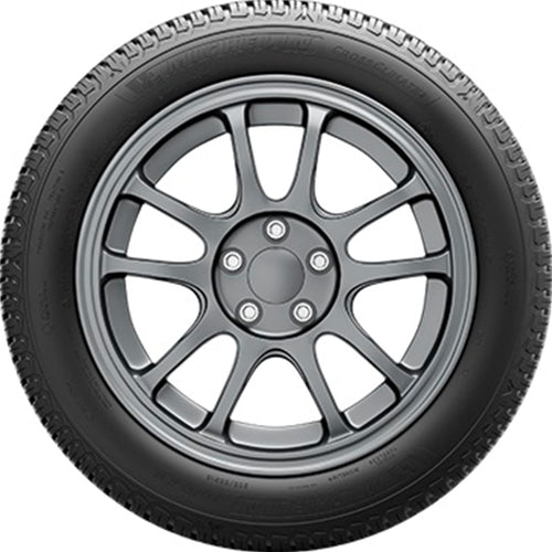 225/60R17 99H Tire F261