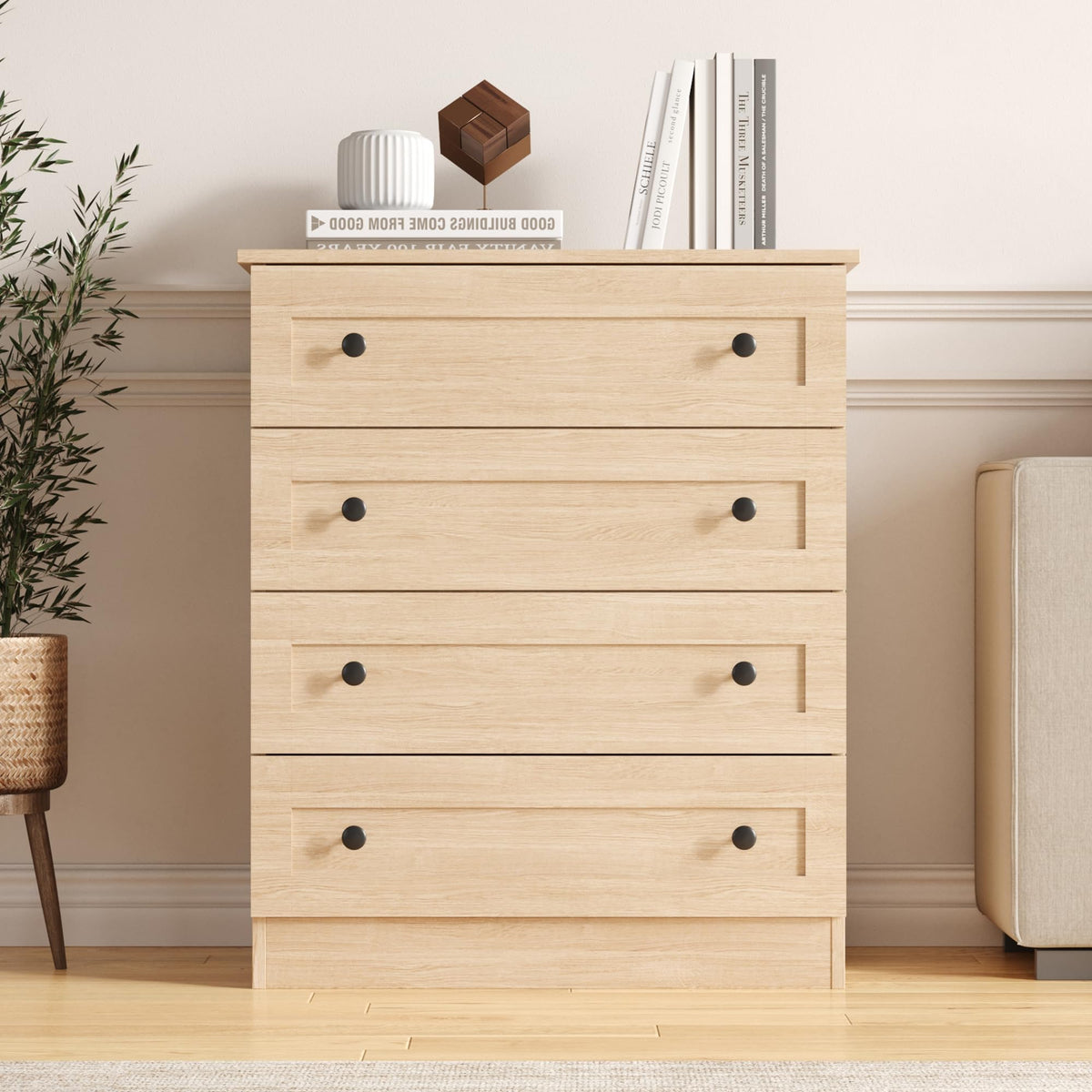 4 Drawer Dresser Y73207